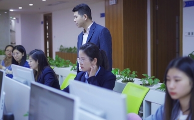 林锦雄 打造个性化个人互联网服务的先锋